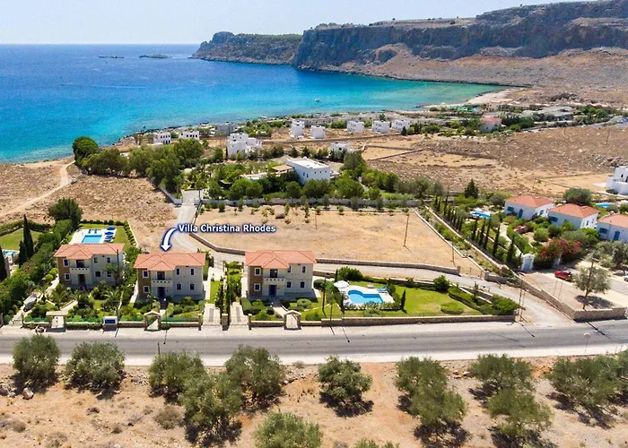 Christina Rhodes By 别墅 林都斯